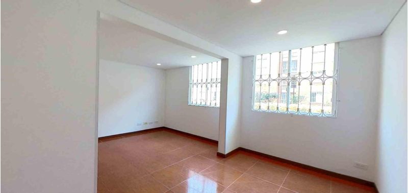 Apartamento en Venta en Bogotá, D.C., Atlanta-0