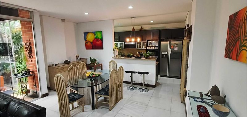 Apartamento en Venta en Medellín, Santa María de los Ángeles-1