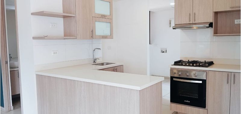 Apartamento en Venta en Sabaneta, Loma De San Jose-1