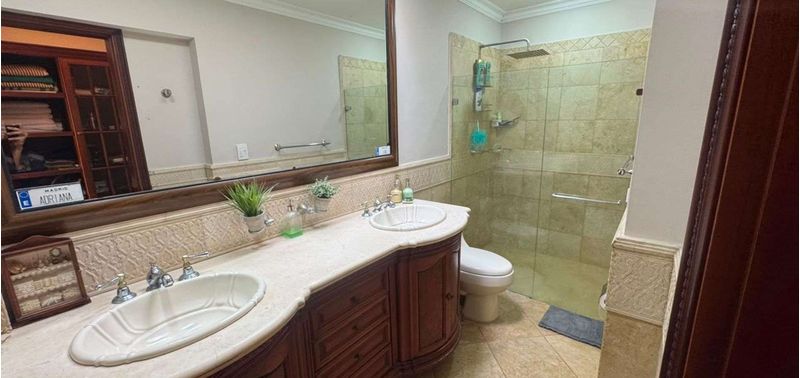 Casa en Venta en Envigado, Loma Del Escobero-8
