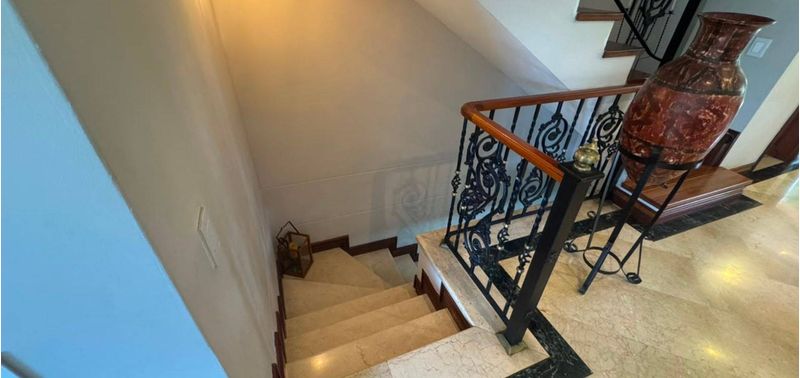 Casa en Venta en Envigado, Loma Del Escobero-17