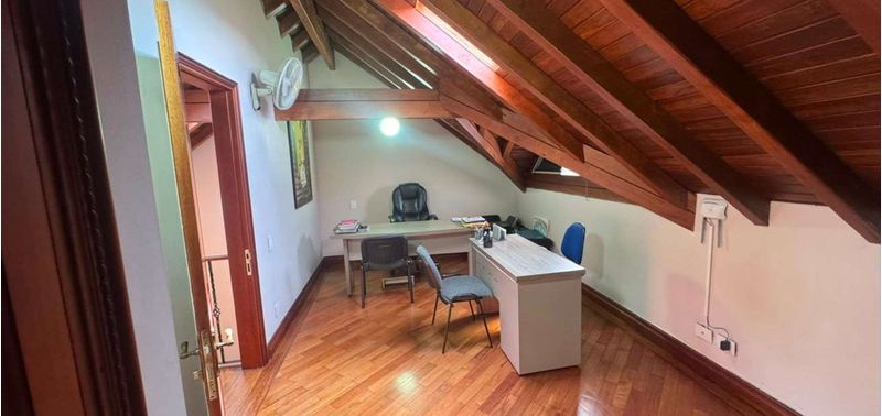 Casa en Venta en Envigado, Loma Del Escobero-23