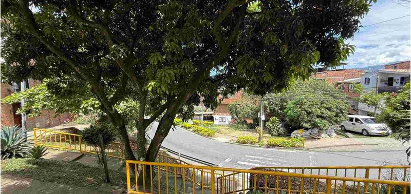 Casa en Venta en Medellín, Bello Horizonte-13