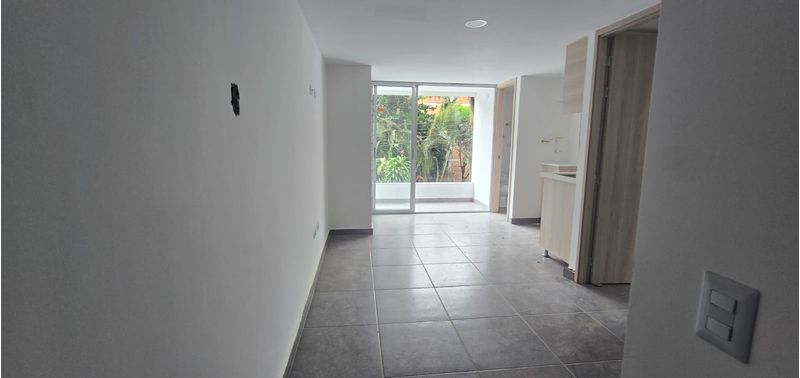 Apartamento en Venta en Sabaneta, Calle Larga-0