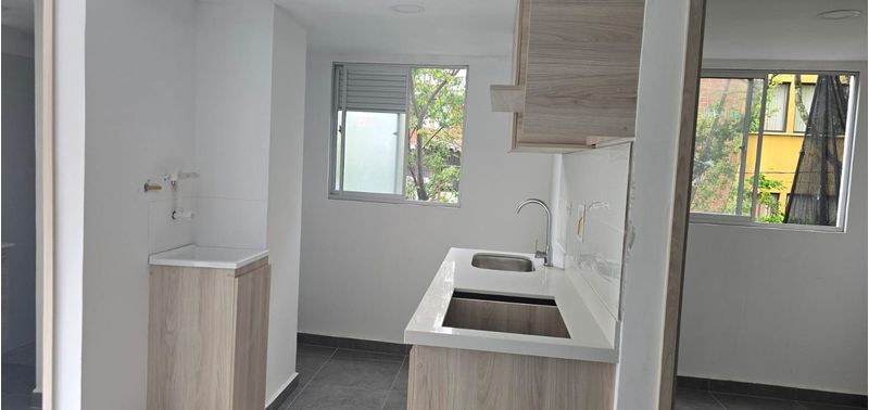 Apartamento en Venta en Sabaneta, Calle Larga-12