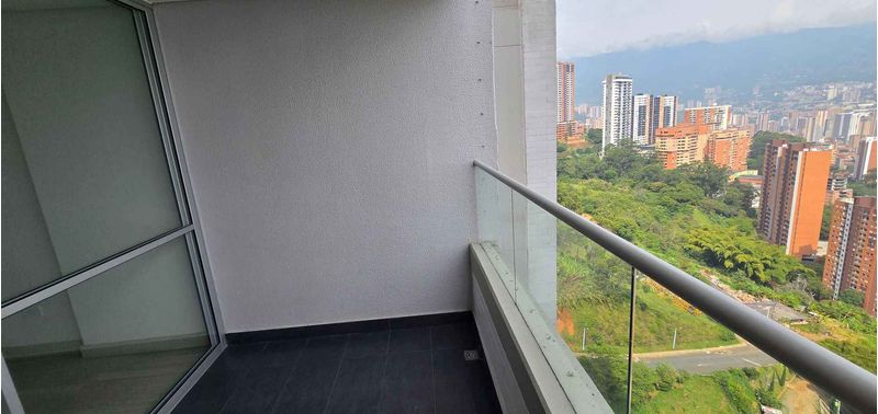 Apartamento en Venta en Sabaneta, Las Lomitas-1