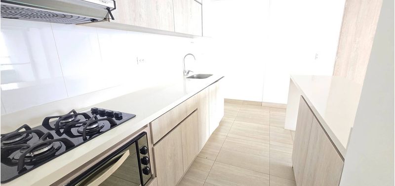 Apartamento en Venta en Sabaneta, Las Lomitas-3