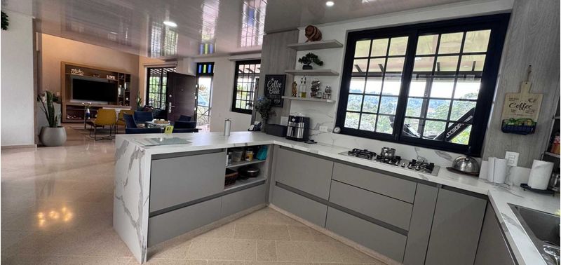 Casa en Venta en Guarne, Centro Guarne-0