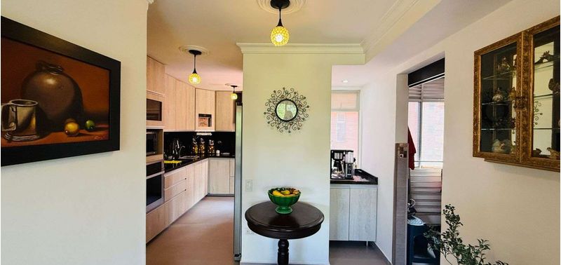 Apartamento en Venta en Medellín, El Poblado-10