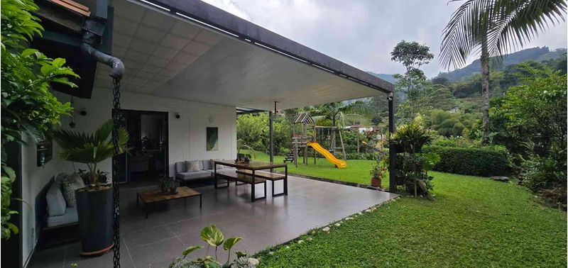 Casa en Venta en La Estrella, La Estrella