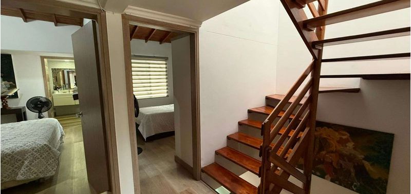 Casa en Venta en Envigado, Alcalá-9