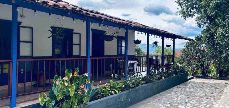 Casa en Venta en Envigado, Alto de Misael-0