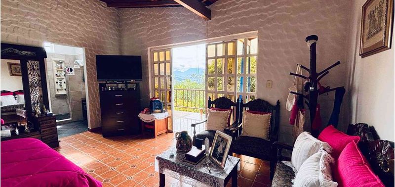 Casa en Venta en Envigado, Alto de Misael-6