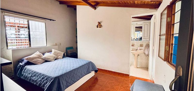 Casa en Venta en Envigado, Alto de Misael-11