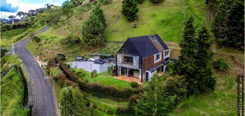 Casa en Venta en Envigado, Alto De Palmas-2