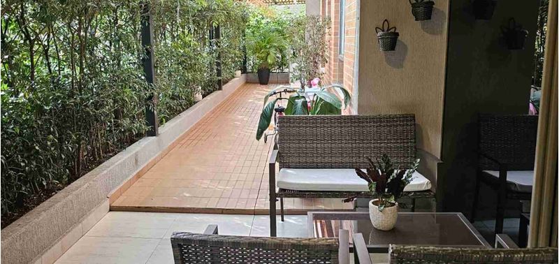 Apartamento en Venta en Medellín, Belén Loma de los Bernal-6
