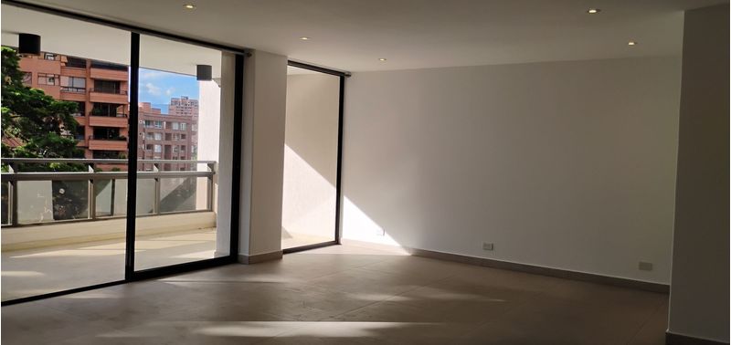 Apartamento en Venta en Medellín, El Poblado-18