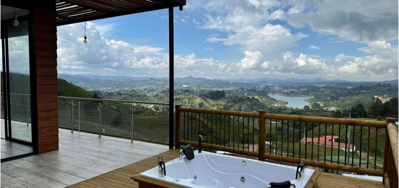 Casa en Venta en Peñol, Peñol