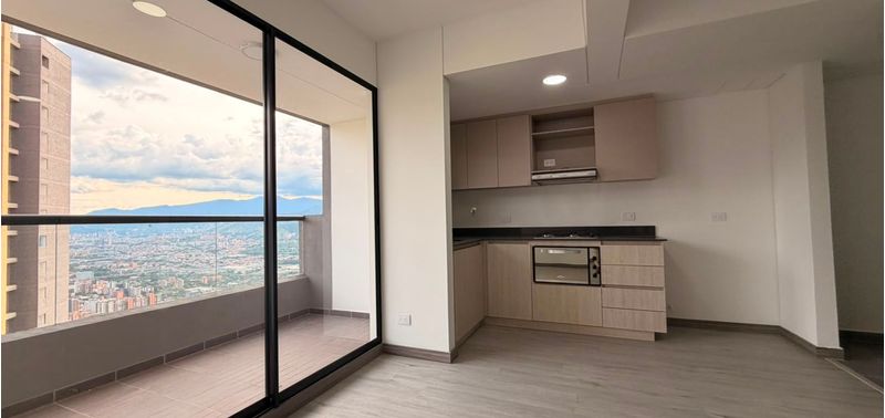 Apartamento en Venta en Medellín, El Poblado-0