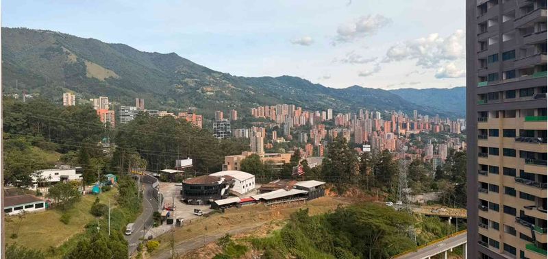 Apartamento en Venta en Medellín, El Poblado-11