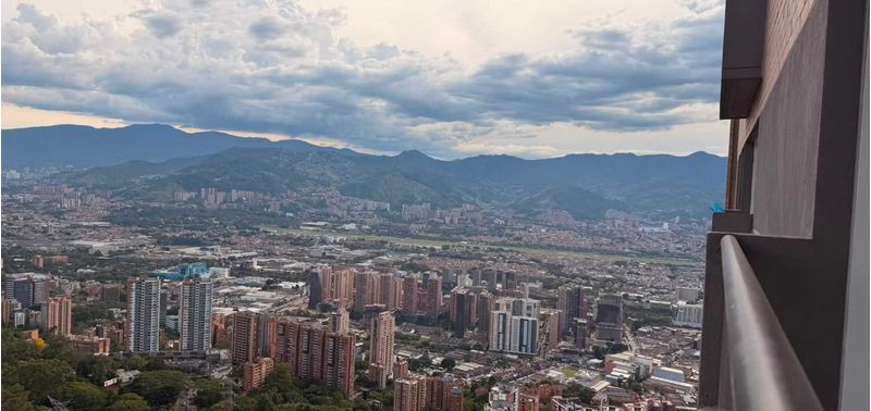 Apartamento en Venta en Medellín, El Poblado-12