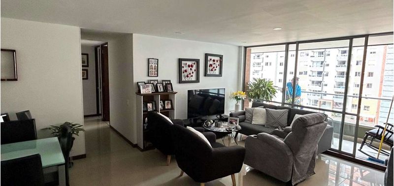 Apartamento en Venta en Medellín, Villa Carlota-1
