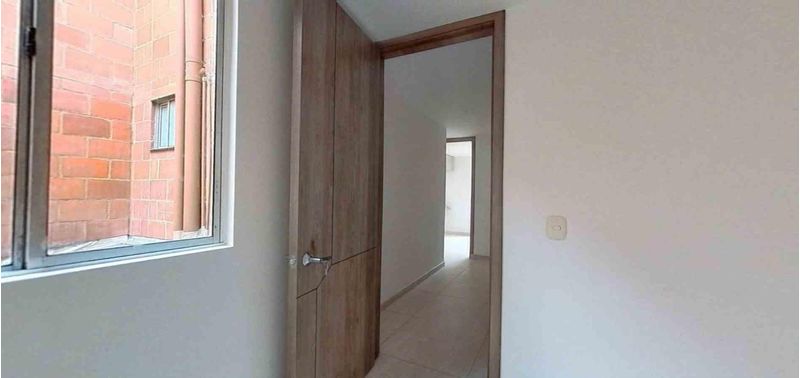 Casa en Venta en Madrid, zaragoza-5
