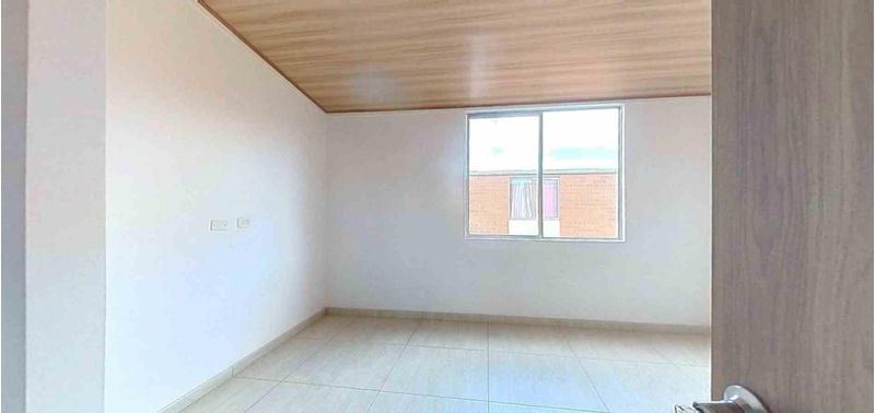 Casa en Venta en Madrid, zaragoza-6