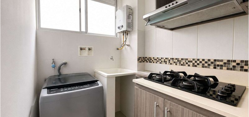 Apartamento en Venta en Medellín, Belén Loma de los Bernal-7