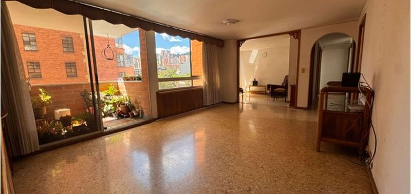 Apartamento en Venta en Medellín, El Poblado-0