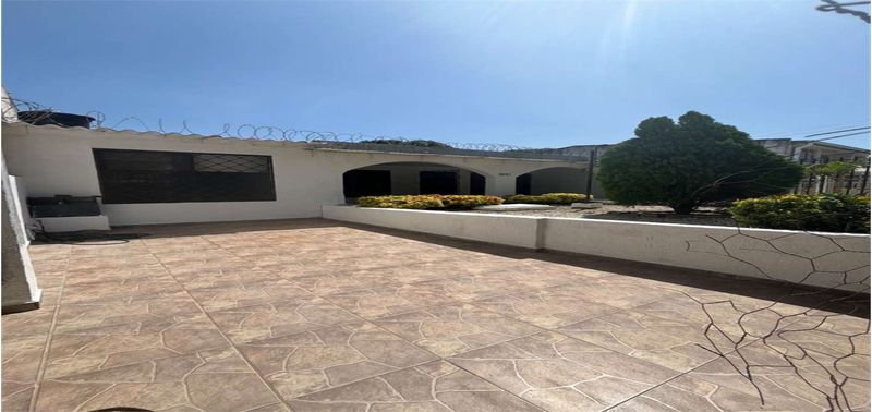 Casa en Venta en Santa Marta, Jardín (Nuevo Jardín, Alto Jardín)-1