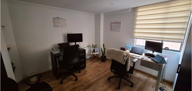 Apartamento en Venta en Bogotá, D.C., Mirandela-0