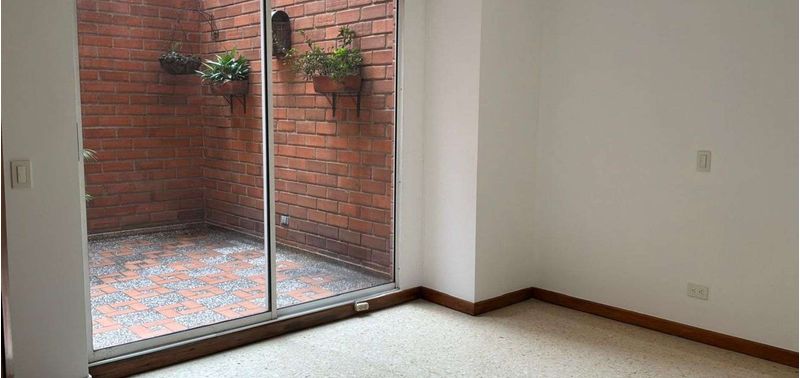 Apartamento en Venta en Medellín, Laureles-11
