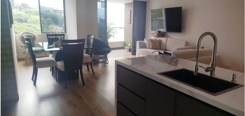 Apartamento en Venta en Envigado, El Esmeraldal-0