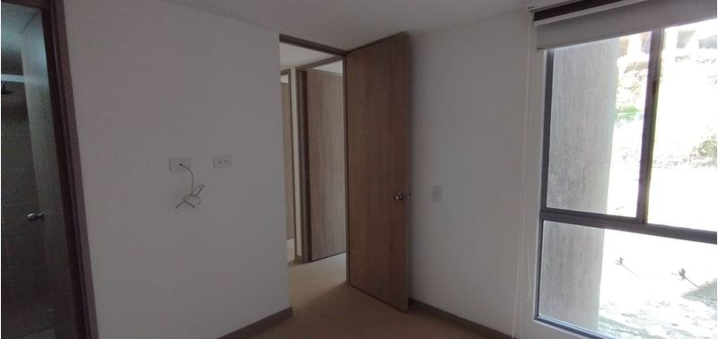 Apartamento en Venta en Envigado, La Cuenca-11