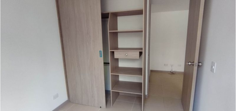 Apartamento en Venta en Envigado, La Cuenca-12