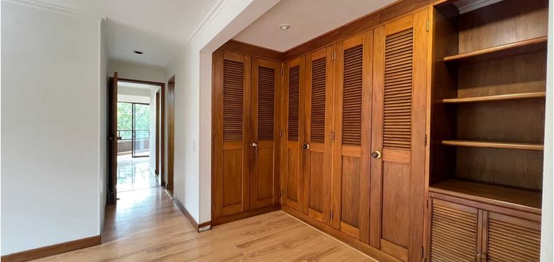 Apartamento en Venta en Medellín, El Poblado-0