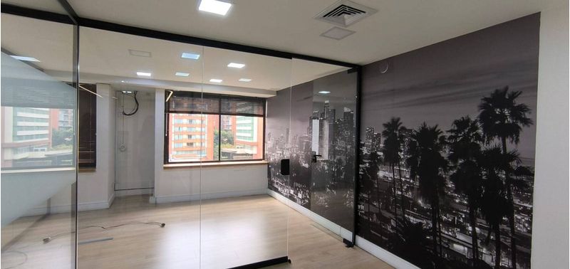Oficina en Venta en Medellín, El Poblado-6