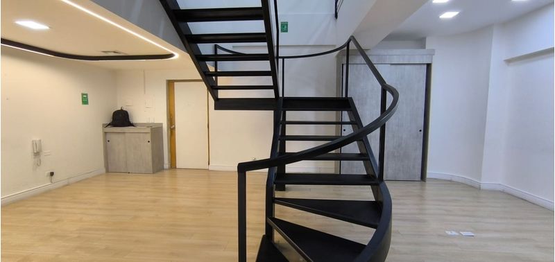 Oficina en Venta en Medellín, El Poblado-11