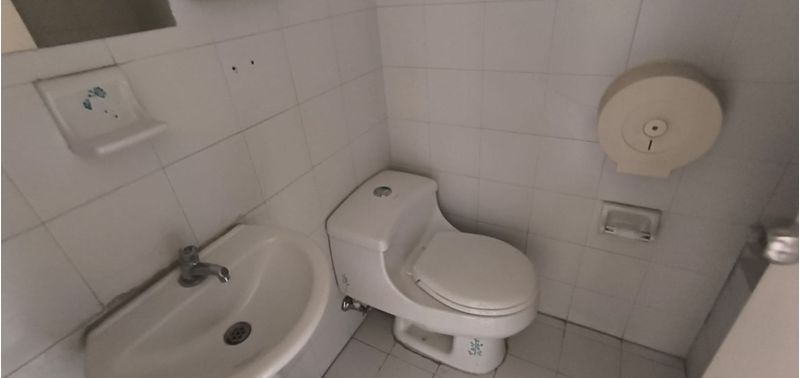Oficina en Venta en Medellín, El Poblado-16