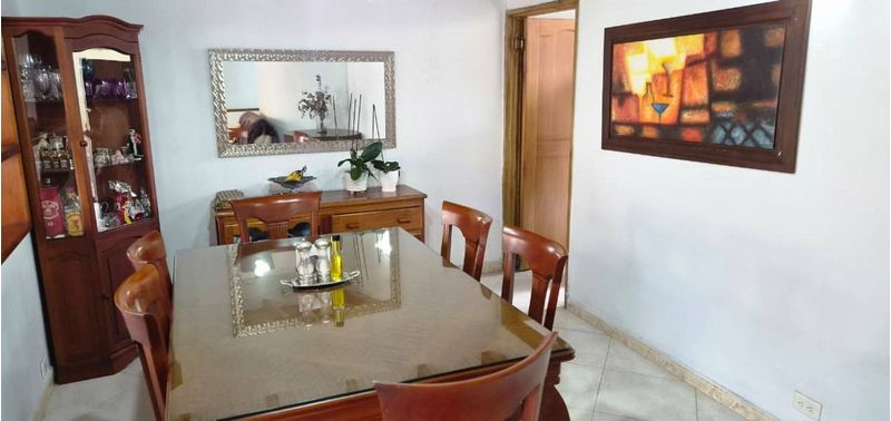 Casa en Venta en Medellín, La Castellana-0