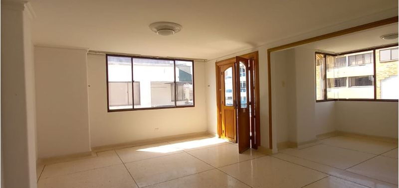 Apartamento en Venta en Barranquilla, Altos del Limón-0