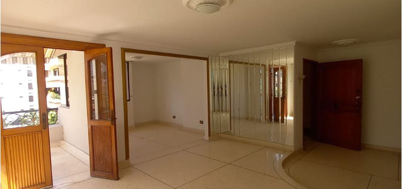 Apartamento en Venta en Barranquilla, Altos del Limón-1