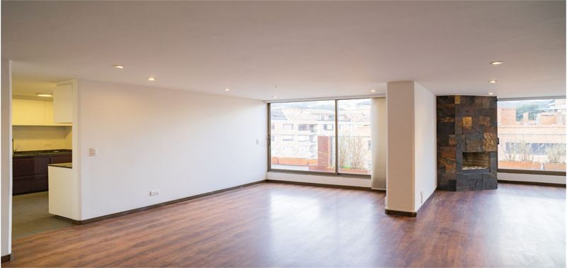 Apartamento en Venta en Bogotá, D.C., San Patricio-Usaquén-3