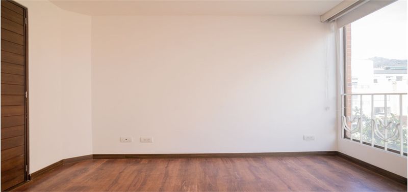 Apartamento en Venta en Bogotá, D.C., San Patricio-Usaquén-23