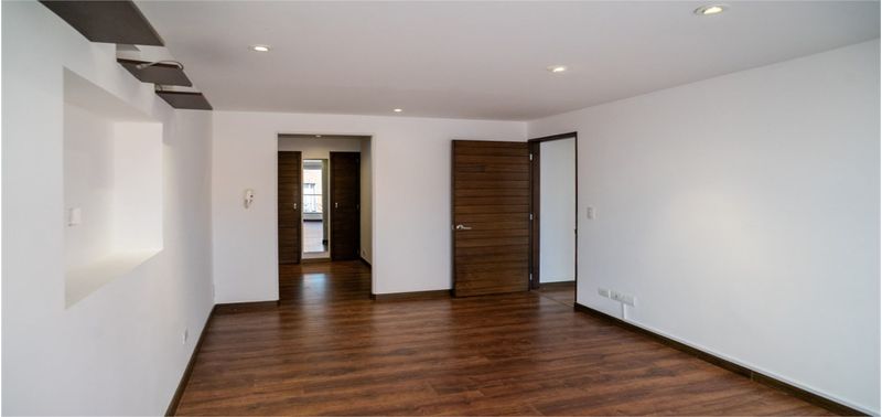 Apartamento en Venta en Bogotá, D.C., San Patricio-Usaquén-26