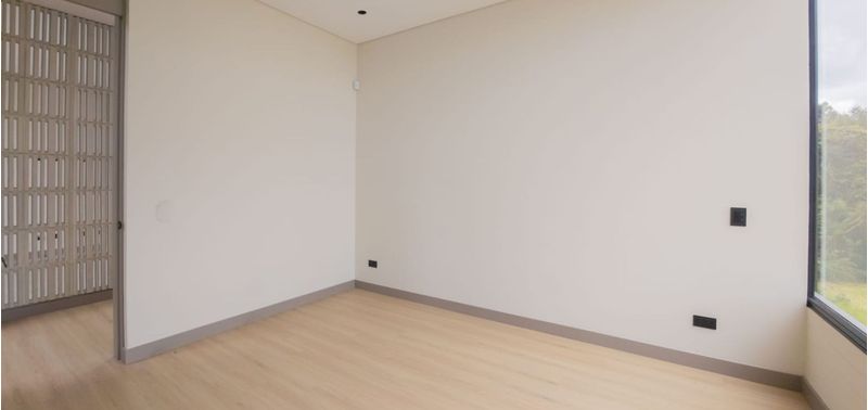 Casa en Venta en Envigado, Loma Del Escobero-16