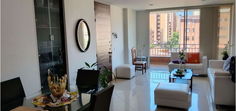 Apartamento en Venta en Medellín, Laureles