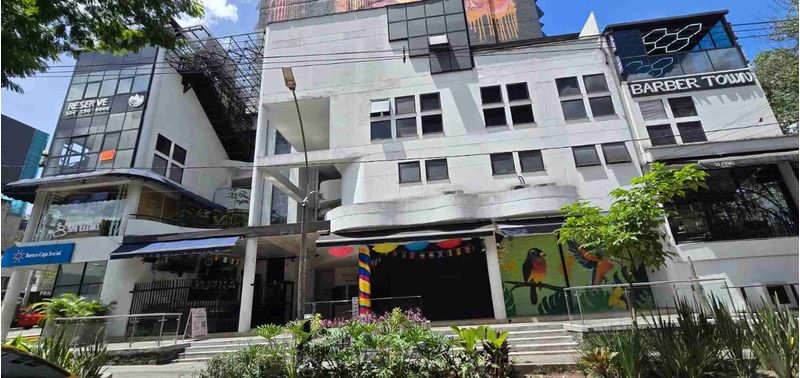 Local en Venta en Medellín, El Poblado-8