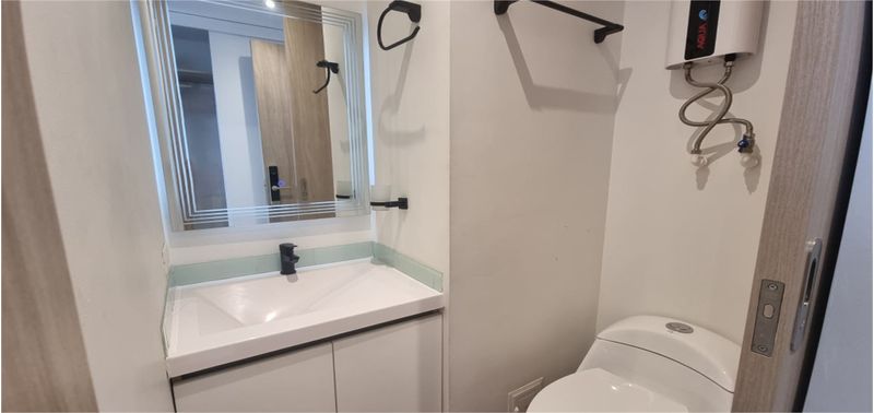 Apartaestudio en Venta en Bogotá, D.C., Chico Norte III-7
